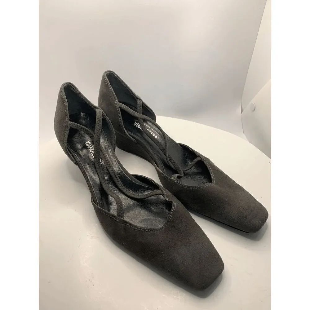 Vera Gomma Italian Gray Suede Wedge